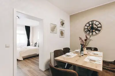 Image de Homely Apartments Neu! 75qm Wlan Küche Altstadt-sbahn-dd, Elbufer
