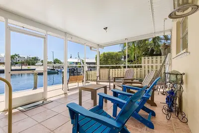Image de Welcome to the Gecko House! 2/2 in St. James on Monroe Canal!