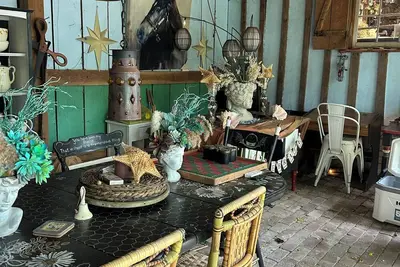 Image de 1800s Cozy Kitchen House in  Berryville