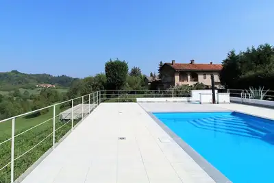 Image de Merveilleuse maison de vacances avec piscine privée, Wifi, Tv, véranda, vue panoramique et parking