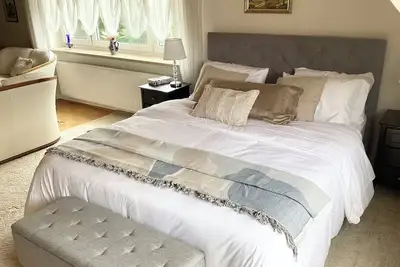 Image de Beautiful Apartment with garden, patio, balcony, and free parking in Röslau