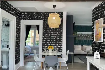 Image de Charming 2-bedroom house in nice Atlanta with Ac, WiFi