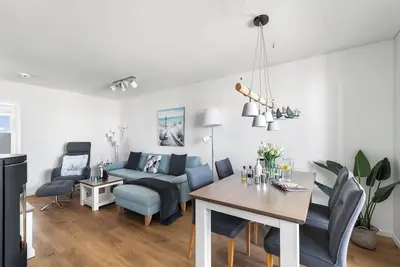 Image de Maltes Ostseekoje - Eg, Infrarot-sauna, Waschmaschine, Terrasse, Dusche, Kamin