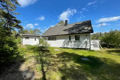 Image de Lovely 4-bedroom cabin with WiFi in Østfold and short distance to the sea