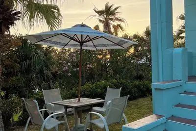 Coral Suite - close to beaches/kayaks/dock/stunning views/EVcharger