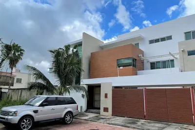 Image de Spacious residence in charming Cancún close to everything!
