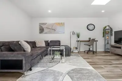 Image de Winston Suite 2br 1ba - Carriage Suite with Garage