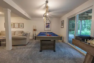 Image de Charming 4-bedroom house in Lake Geneva with WiFi and Ac.