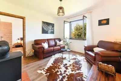Image de Wildernest Plitvice holiday 150m\/2 house Garden&private forrest hot tube&sauna