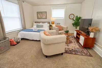 Image de Cozy Home | Near Downtown | 5 beds