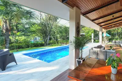 Image de Pavones Athletic Club House with Pickleball Court, Pool, Gym, & Ice Plunge