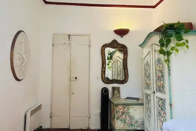 Image de Chambre privée dans la Vieille Ville, à 2 minutes de la mer!