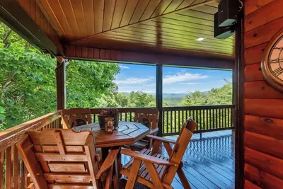 Image de Appalachian Mtn Cabin Near New River State Park!