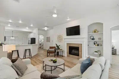 Image de Tch - 5br\/2. 5ba Home in Lantana - T3