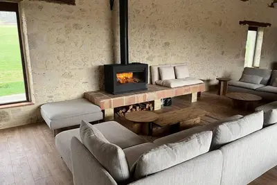 Image de Gîte de charme de luxe, vue sur la vallée