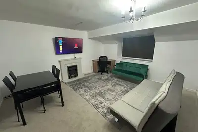 Image de Charming 2-bedroom apartment in Birmingham City- Sleeps 6, Netflix, Free Parking