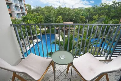 Image de Chic 1-bedroom apartment 250m. to Nai Yang Beach with fitness room, WiFi