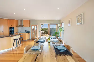 Image de Ocean Views | Spacious House | Pet Friendly
