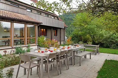 Image de 'Lug Ins Tal - 2 Häuser' avec vue sur la montagne, terrasse privée et Wi-Fi