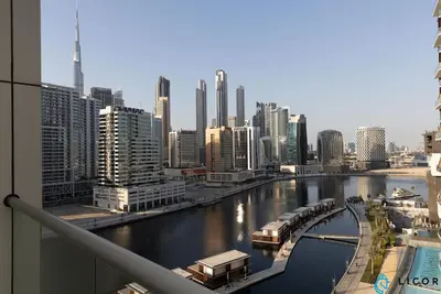 Image de Prime Spacious 2 Br Apt, Burj Khalifa & Canal View