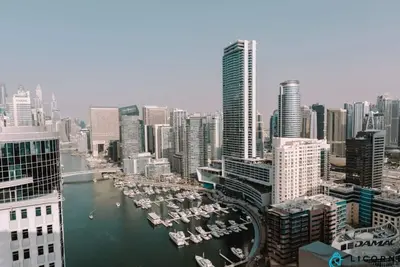 Image de 4 Br Penthouse in Dubai Marina with Amazing Views - Sparkle Tower