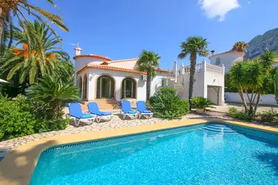 Villa tout compris à Denia avec piscine  4p