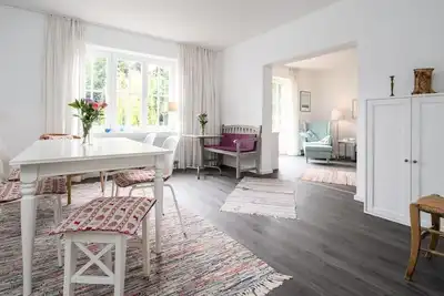 Image de FeHaus Die grĂĽne TĂĽr