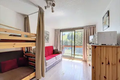 Image de Studio lumineux au pied des pistes avec Wifi gratuit et piscine chauffée