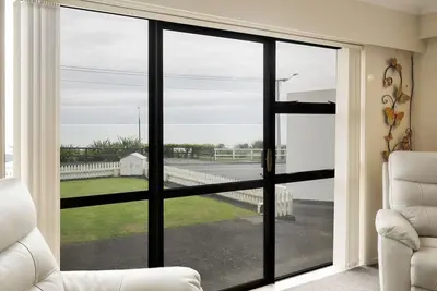 Image de Relaxing Central and Seaview Holiday