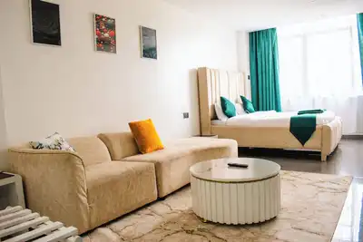 Image de Cozy studio apartment with WiFi and fitness room in charming Nairobi