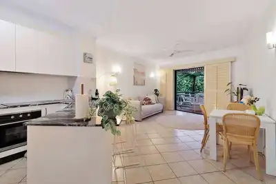Image de Cozy Waterfront - Free Parking, Pool
