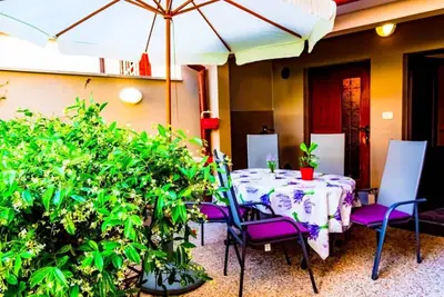 Image de Comfort and affordable apartment Slavica