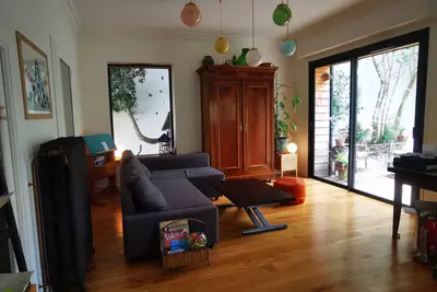 Image de Maison de ville avec jardin