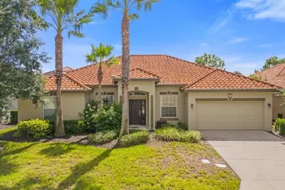 Image de 4 Bedrooms / 3 Bathrooms / Solterra (4072 Od)