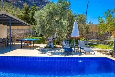 Kalkan Ulugol 2 Bedroom Villa - 7647