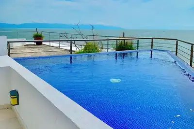 Image de Chic 2-bedroom Pent House with Ac, WiFi in fabulous Nuevo Vallarta