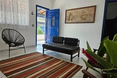 Image de Large and cozy house 100m from Boracéia Beach, barbecue and pets allowed.