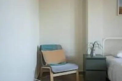 Work-Friendly Haven w\/ free parking spot