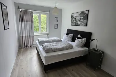 Image de Appartement-Budget-Salle de bain privée séparée-Vue sur Rue-Apartment für bis. . .