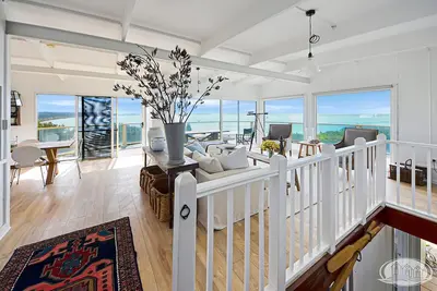 Image de Breathtaking views over Bridgewater Bay