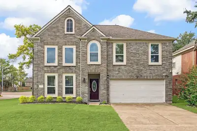 Image de New Stardust - Luxurious Four Bedroom Retreat