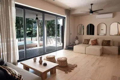 Image de Luxury House in the Jungle with Pool by Bt Homes