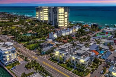 Image de Beach Retreat | Walk to Beach and Nightlife