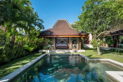 Image de Charming 3-Br villa, large garden and pool, a true hidden gem in Canggu Bali