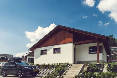 Image de Confortable appartement dans une maison de vacances avec Wifi, Tv, terrasse, animaux admis, parking