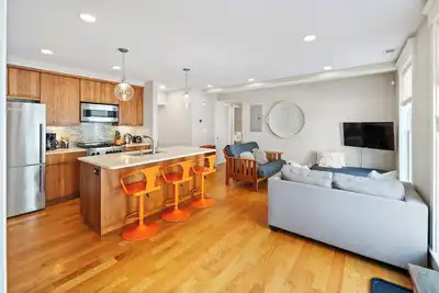 Inviting 3br In Cambridge, Walk To T & Central Sq