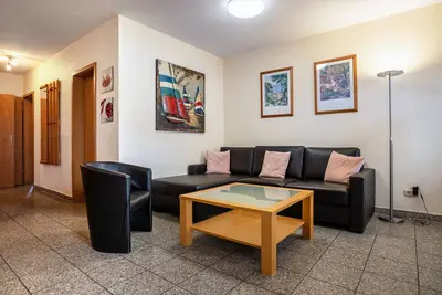 Image de Appartement 'Haus Frohsinn - Wohnung 2' avec balcon et Wi-Fi