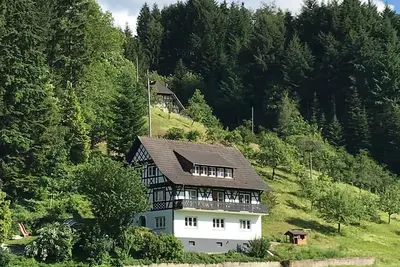 Image de Appartement \"Ferienwohnung Hesselbach\" avec terrasse privée, jardin partagé et Wi-Fi