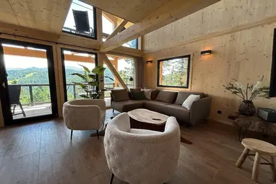 Superbe chalet avec sauna