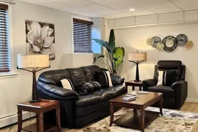 Image de Stylish Guest Suite - Close to Orono and Bangor!